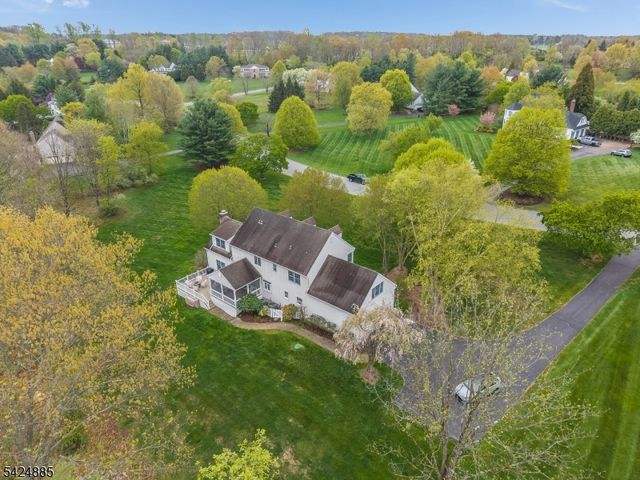 3 Indian Creek Rd, Alexandria Twp., NJ 08867
