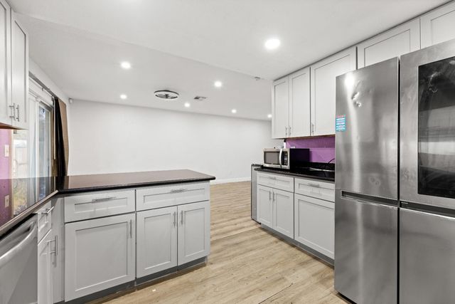 3909 Sandpiper Ct, Modesto, CA 95356