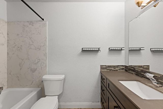 3909 Sandpiper Ct, Modesto, CA 95356