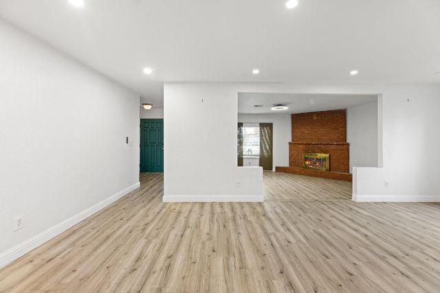 3909 Sandpiper Ct, Modesto, CA 95356