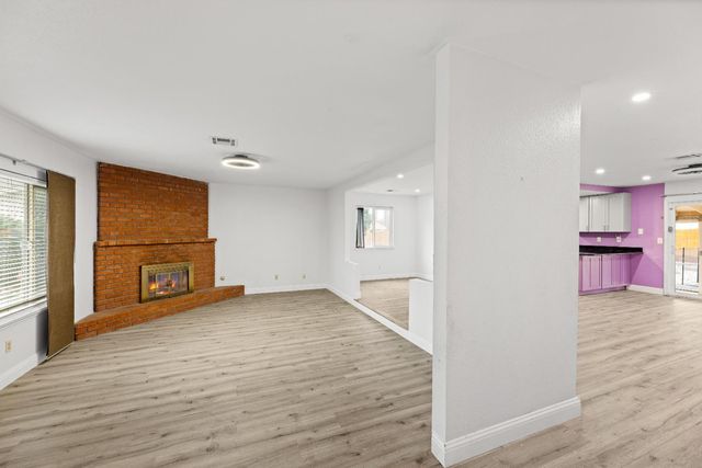 3909 Sandpiper Ct, Modesto, CA 95356