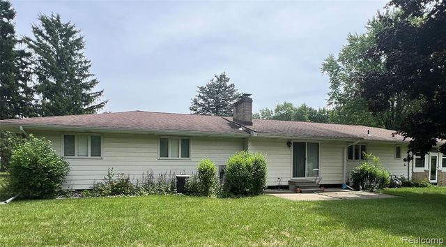1361 Dyemeadow Lane, Flint, MI 48532