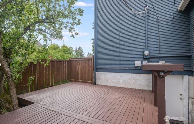 409 S 34th Street, Tacoma, WA 98418