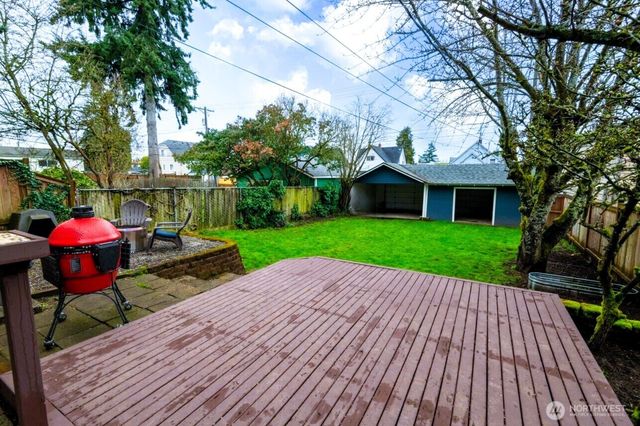 409 S 34th Street, Tacoma, WA 98418