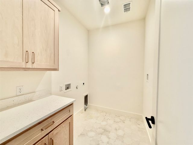 200 Pine Street, Roanoke, TX 76262