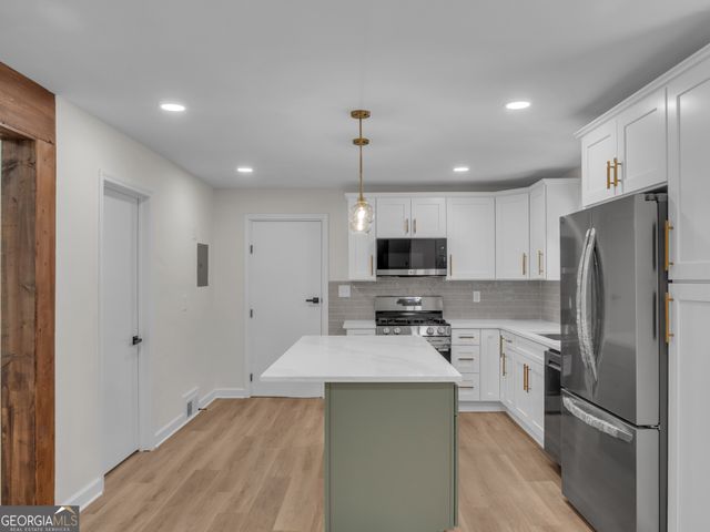 2794 Long Way, Decatur, GA 30032