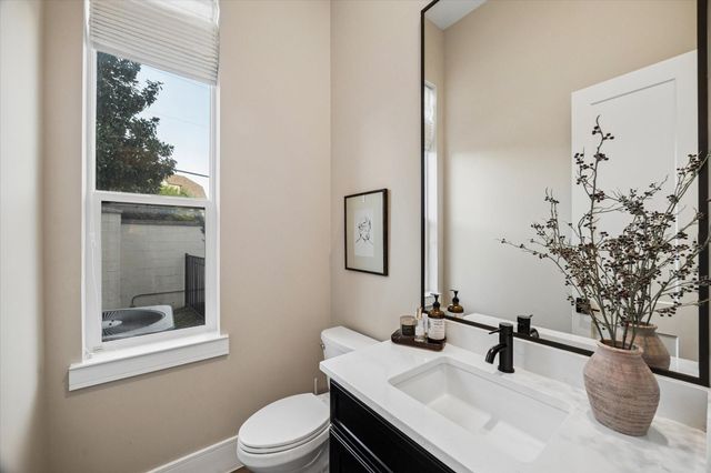 1661 Bingle Road, Houston, TX 77055