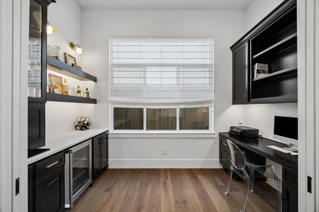 1661 Bingle Road, Houston, TX 77055