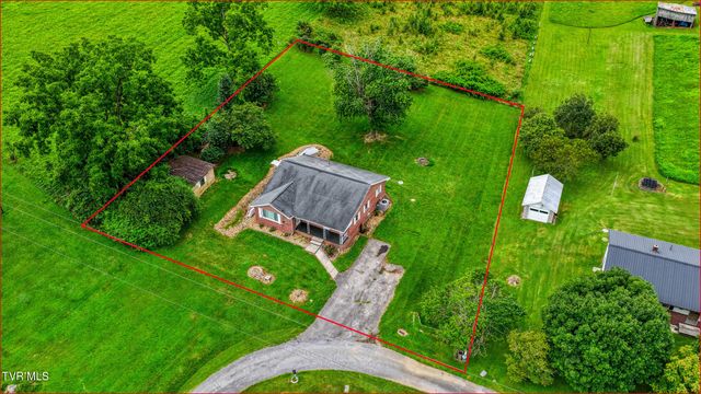 110 Anderson Street, Surgoinsville, TN 37873
