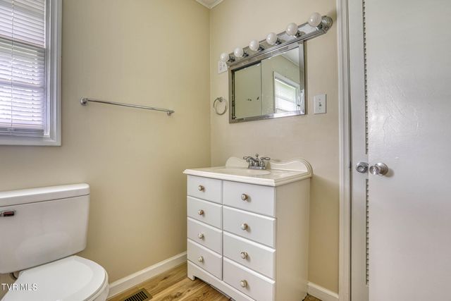 110 Anderson Street, Surgoinsville, TN 37873