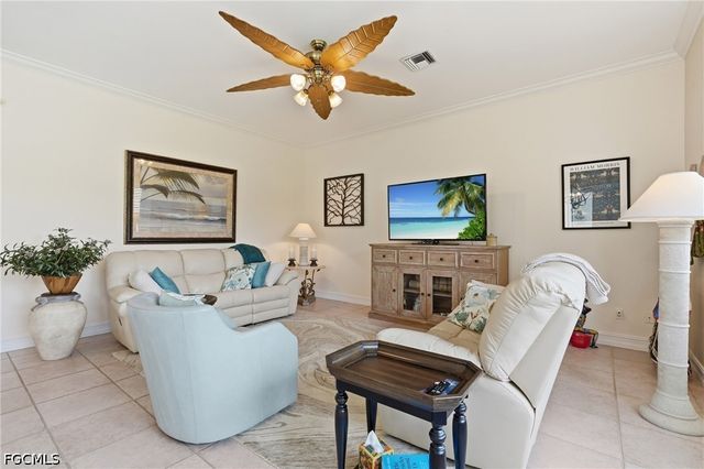 8861 Creek Run DR, Bonita Springs, FL 34135