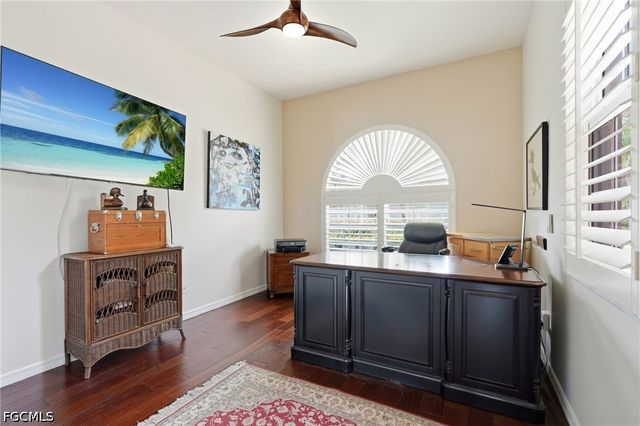 8861 Creek Run DR, Bonita Springs, FL 34135