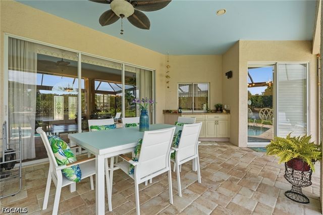 8861 Creek Run DR, Bonita Springs, FL 34135