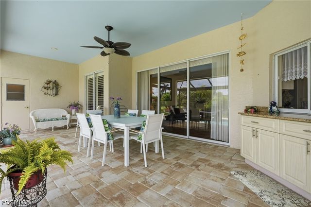 8861 Creek Run DR, Bonita Springs, FL 34135