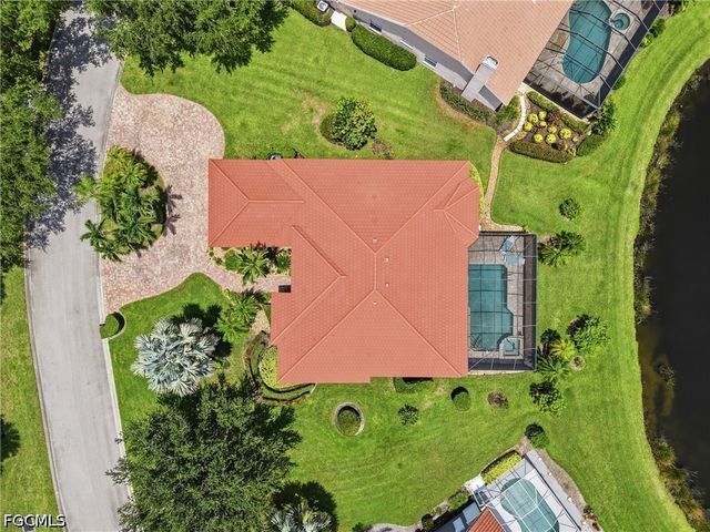 8861 Creek Run DR, Bonita Springs, FL 34135