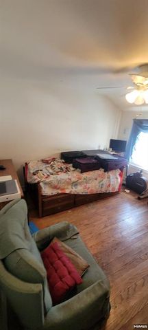 130 Glenbrook Parkway 2B, Englewood, NJ 07631