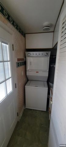 130 Glenbrook Parkway 2B, Englewood, NJ 07631