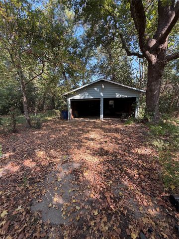 1830 Lyons Street, Shreveport, LA 71108