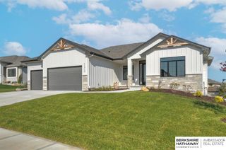 4546 S 202nd Street, Omaha, NE 68135