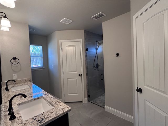 5416 Belaire Circle, Granbury, TX 76048