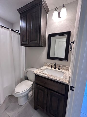 5416 Belaire Circle, Granbury, TX 76048