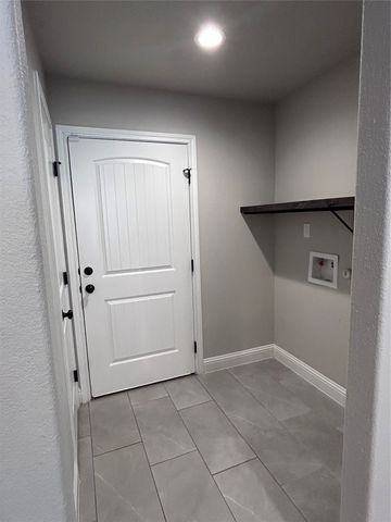 5416 Belaire Circle, Granbury, TX 76048