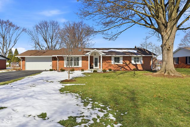 1240 Hillview Drive, Franklin, IN 46131