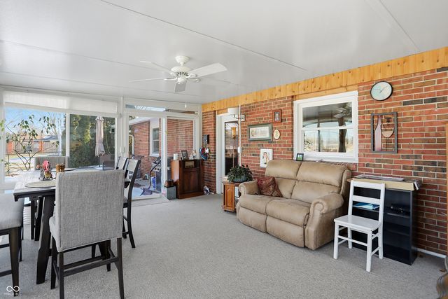 1240 Hillview Drive, Franklin, IN 46131