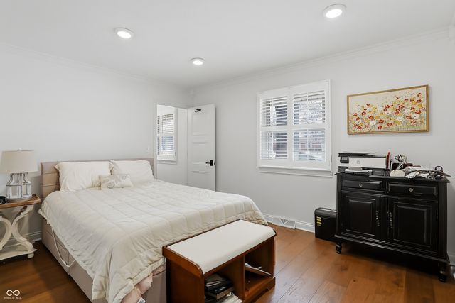 1240 Hillview Drive, Franklin, IN 46131