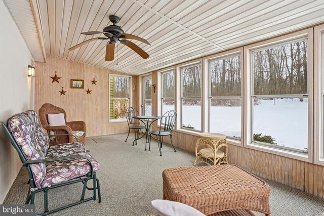 1627 DIAMOND ST, Sellersville, PA 18960