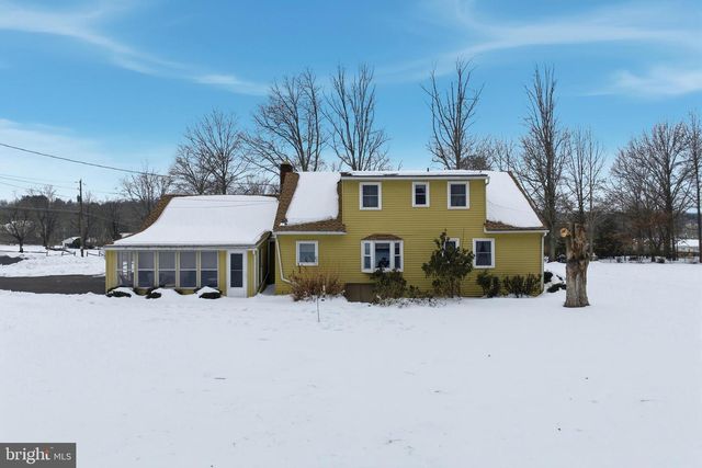 1627 DIAMOND ST, Sellersville, PA 18960