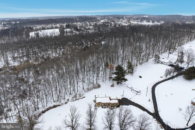 1627 DIAMOND ST, Sellersville, PA 18960