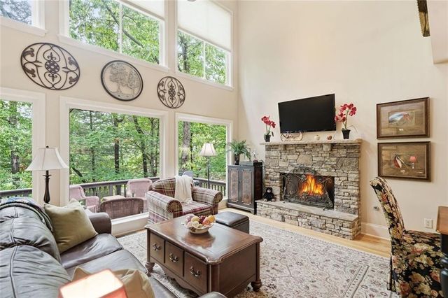 67 Chestnut Knoll Court, Jasper, GA 30143