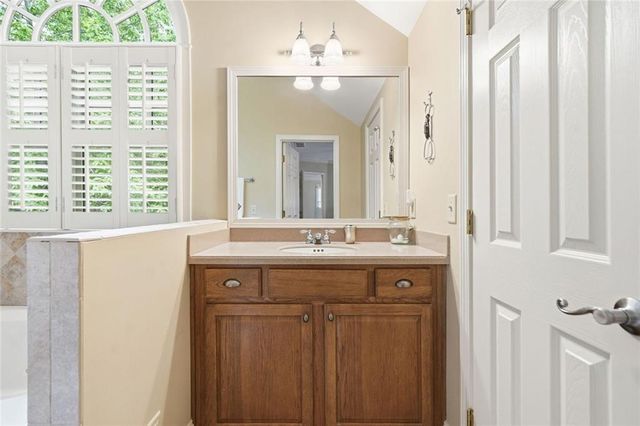 67 Chestnut Knoll Court, Jasper, GA 30143