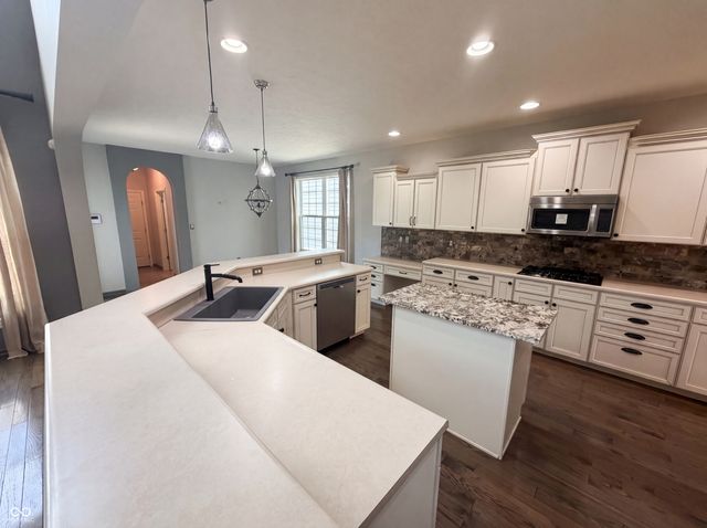 15087 Carrick Road, Noblesville, IN 46062