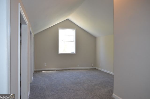 2311 Gwendale Drive E, Lizella, GA 31052