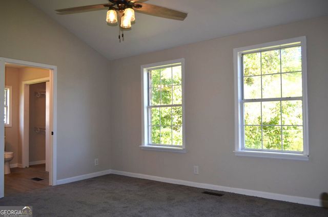 2311 Gwendale Drive E, Lizella, GA 31052