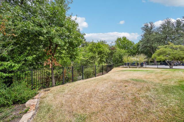 1717 Edgewater Drive, Plano, TX 75075