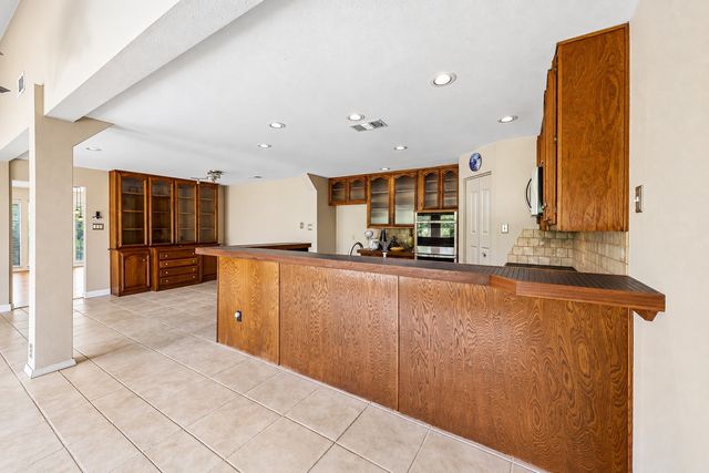 1717 Edgewater Drive, Plano, TX 75075