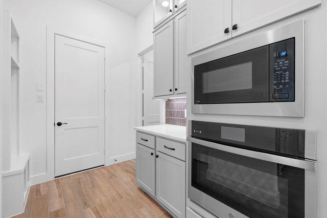 618 Gunner Drive, Montgomery, TX 77316