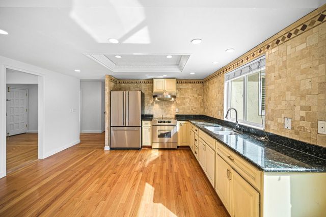 2463 Aarles Ct, Walnut Creek, CA 94598