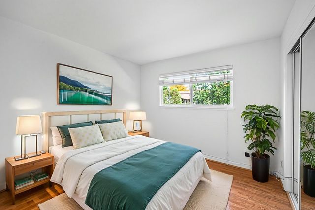 2463 Aarles Ct, Walnut Creek, CA 94598