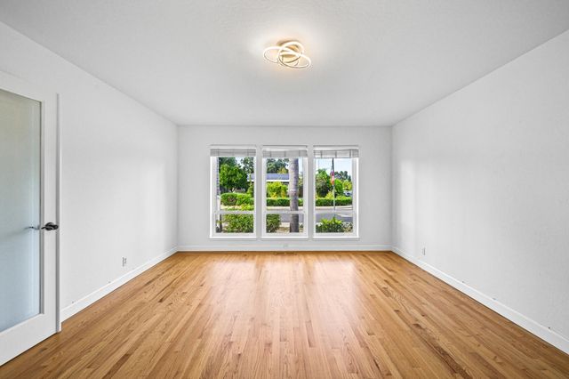 2463 Aarles Ct, Walnut Creek, CA 94598