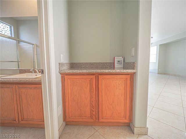 652 Baldurn Avenue, Las Vegas, NV 89183