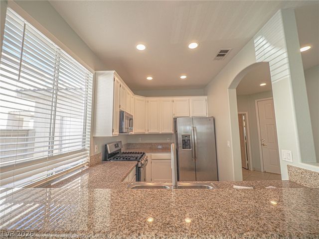 652 Baldurn Avenue, Las Vegas, NV 89183