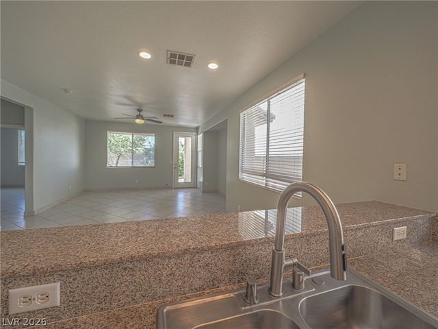 652 Baldurn Avenue, Las Vegas, NV 89183