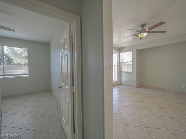 652 Baldurn Avenue, Las Vegas, NV 89183