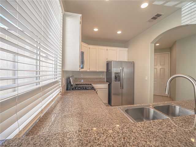652 Baldurn Avenue, Las Vegas, NV 89183