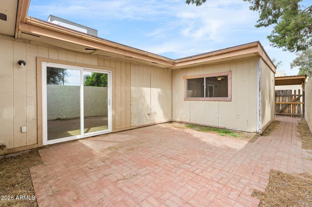 3101 W LOMA Lane, Phoenix, AZ 85051