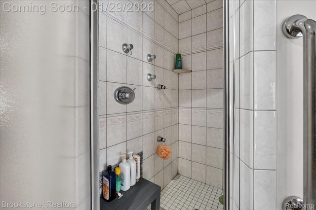 5163 Country Squire Road, Dryden Township, MI 48428